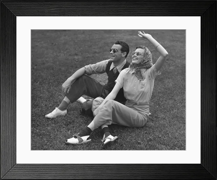 Framed Print : Couple portrait, outdoor Framed Print : Couple portrait, outdoor