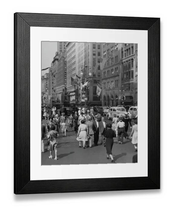 Framed Print : Fifth Avenue Framed Print : Fifth Avenue