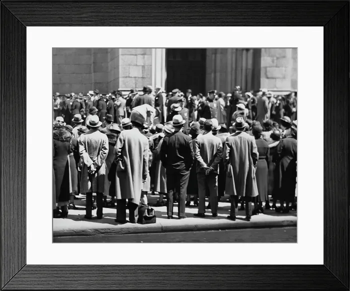 Framed Print : Curious Crowd Framed Print : Curious Crowd