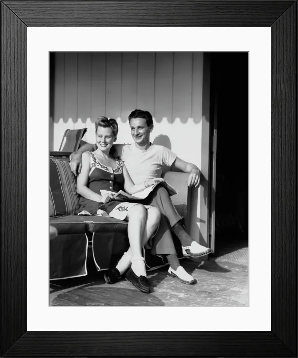 Framed Print : Happy Couple Framed Print : Happy Couple