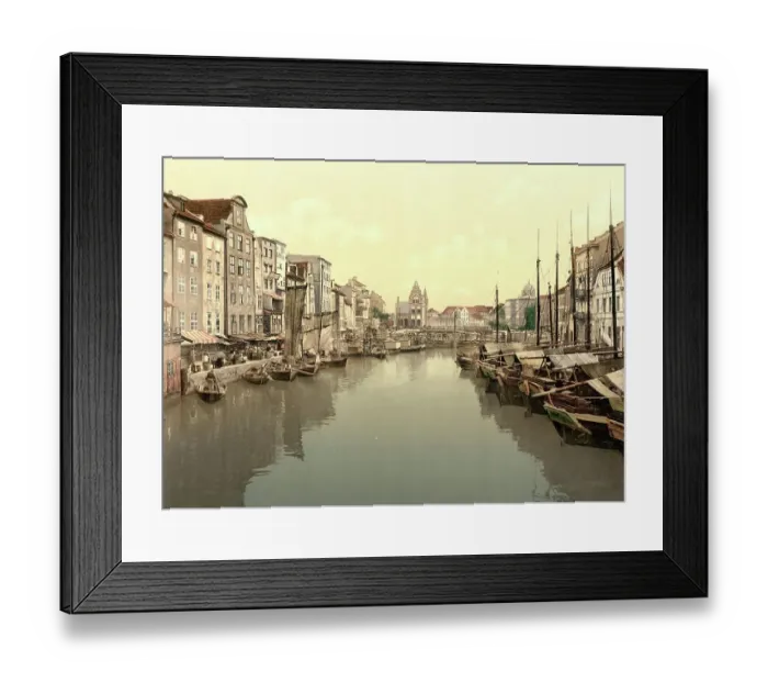 Framed Print : Fish Market and Vegetable Market in Koenigsberg in East Prussia, today Kaliningrad in Russia, c. 1890, Germany, Historic, digitally restored reproduction from a 19th century original Framed Print : Fish Market and Vegetable Market in Koenigsberg in East Prussia, today Kaliningrad in Russia, c. 1890, Germany, Historic, digitally restored reproduction from a 19th century original