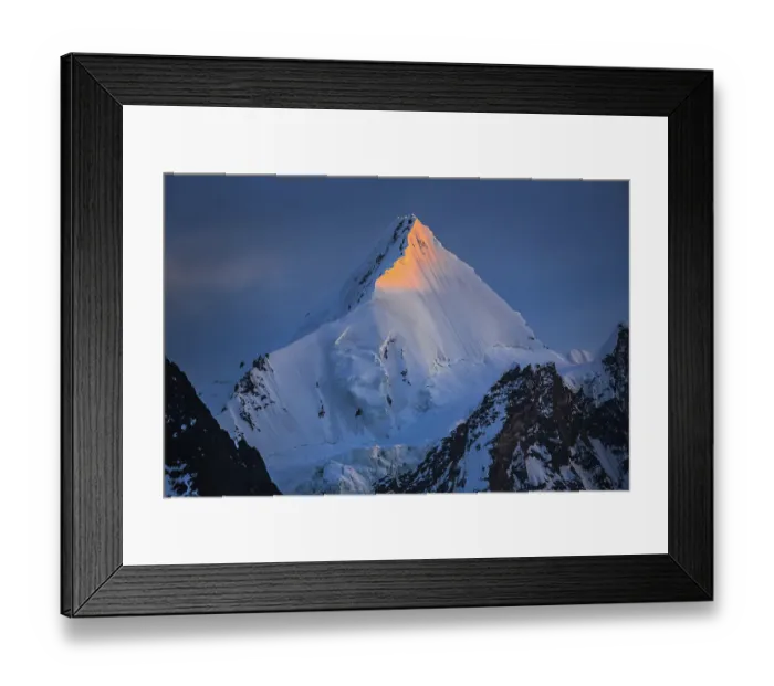 Framed Print : Dawn Light Over Angel Peak (Angel Sar), Concordia, Central Karakoram National Park, Gilgit-Baltistan, Pakistan Framed Print : Dawn Light Over Angel Peak (Angel Sar), Concordia, Central Karakoram National Park, Gilgit-Baltistan, Pakistan