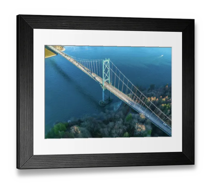 Framed Print : Lions Gate Bridge, Vancouver, British Columbia, Canada Framed Print : Lions Gate Bridge, Vancouver, British Columbia, Canada