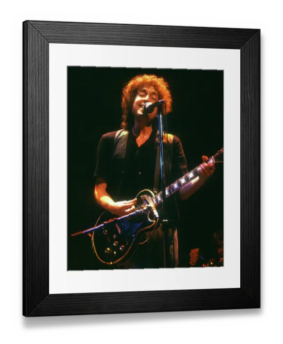 Framed Print : Bob Dylan Live Framed Print : Bob Dylan Live