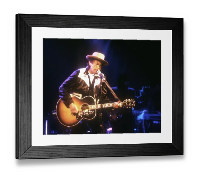 Framed Print : Bob Dylan In 1992 Framed Print : Bob Dylan In 1992