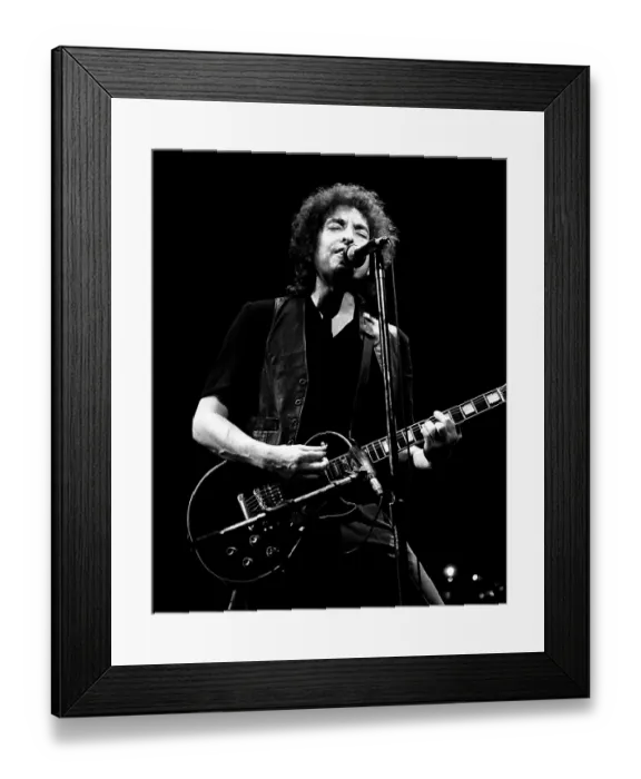 Framed Print : Bob Dylan Live Framed Print : Bob Dylan Live