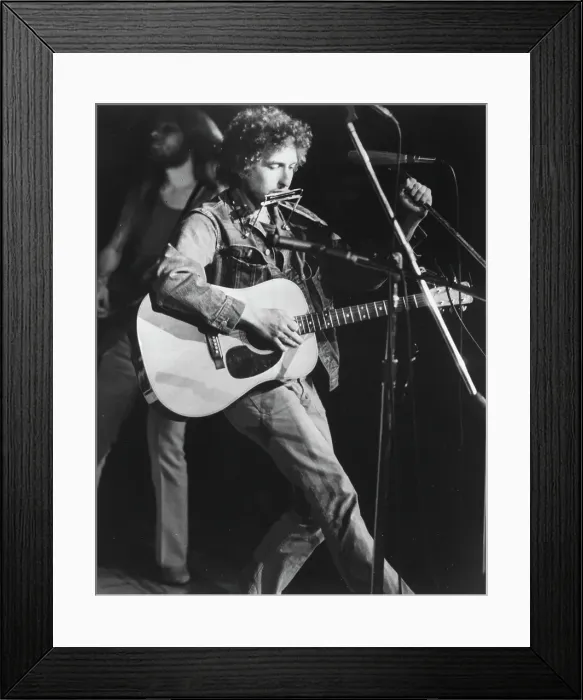 Framed Print : Bob Dylan At Concert For Bangladesh Framed Print : Bob Dylan At Concert For Bangladesh