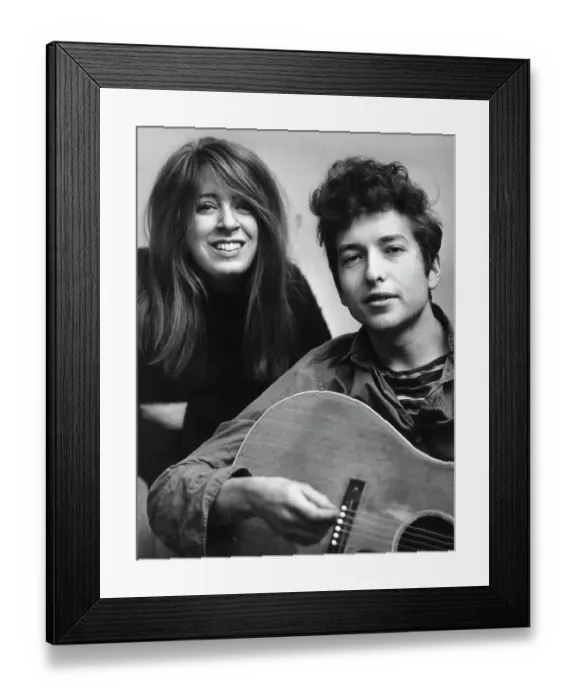 Framed Print : Bob Dylan & Suze Rotolo Framed Print : Bob Dylan & Suze Rotolo