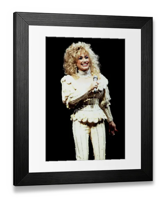 Framed Print : Dolly Parton Framed Print : Dolly Parton