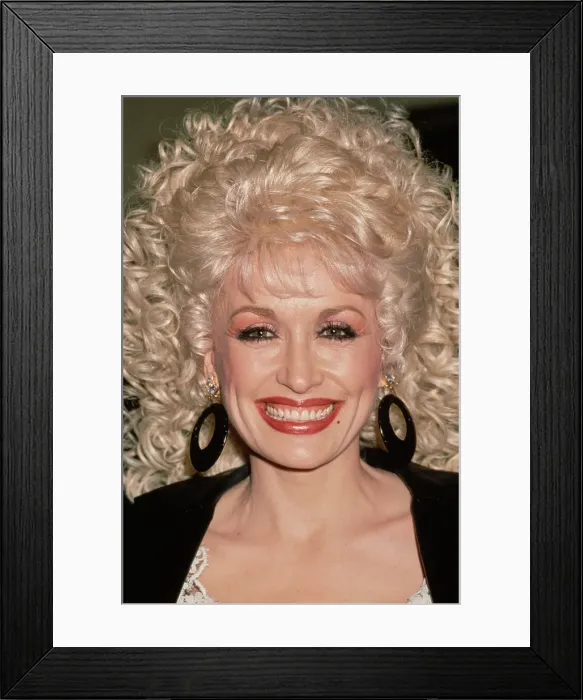Framed Print : Dolly Parton Framed Print : Dolly Parton