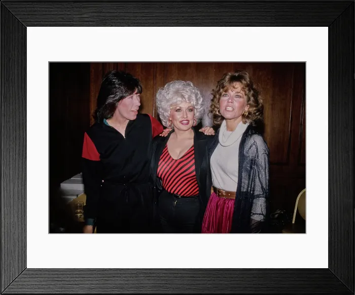 Framed Print : Lily Tomlin, Dolly Parton, Jane Fonda Framed Print : Lily Tomlin, Dolly Parton, Jane Fonda