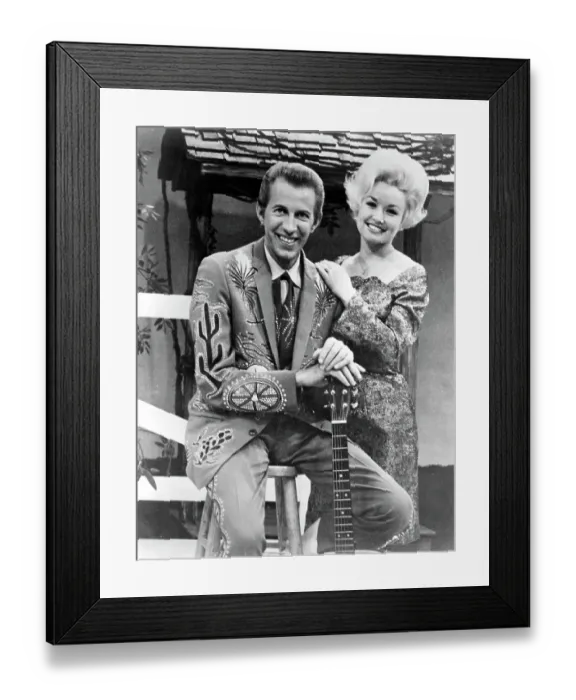 Framed Print : Dolly Parton & Porter Wagoner Framed Print : Dolly Parton & Porter Wagoner