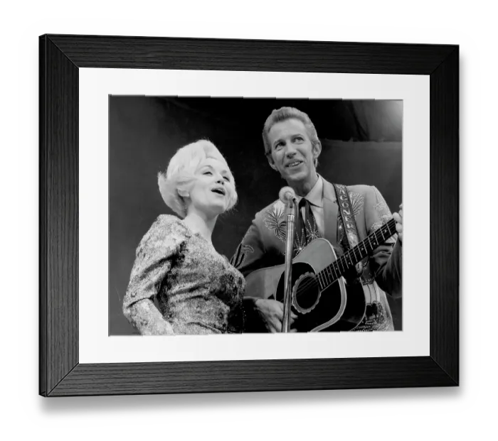 Framed Print : Dolly Parton & Porter Wagoner Perform Framed Print : Dolly Parton & Porter Wagoner Perform