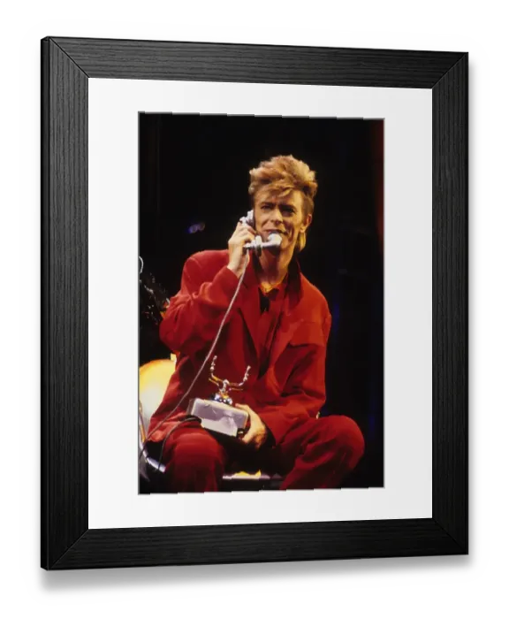 Framed Print : David Bowie Performs In Minnesota Framed Print : David Bowie Performs In Minnesota