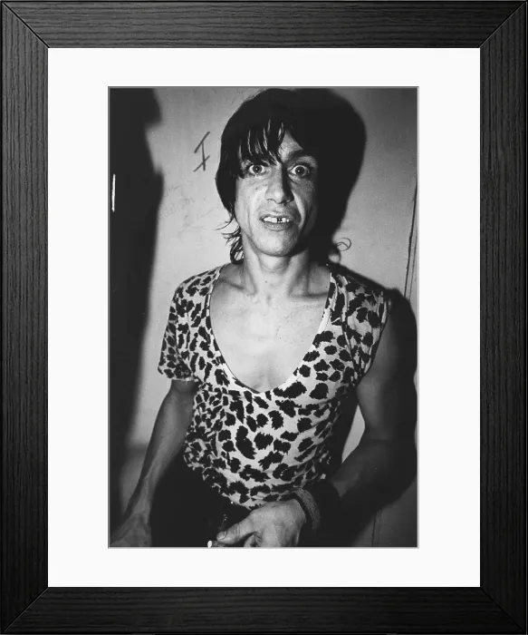 Framed Print : Iggy Pop Portrait Framed Print : Iggy Pop Portrait