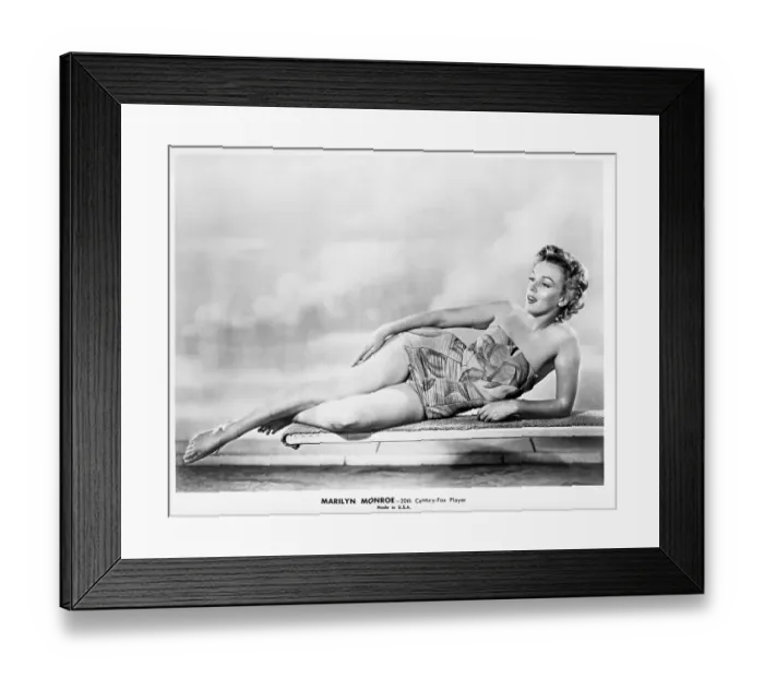 Framed Print : Marylin Reclining Framed Print : Marylin Reclining