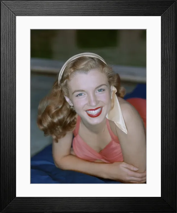 Framed Print : Marilyn Monroe Portrait Session Framed Print : Marilyn Monroe Portrait Session