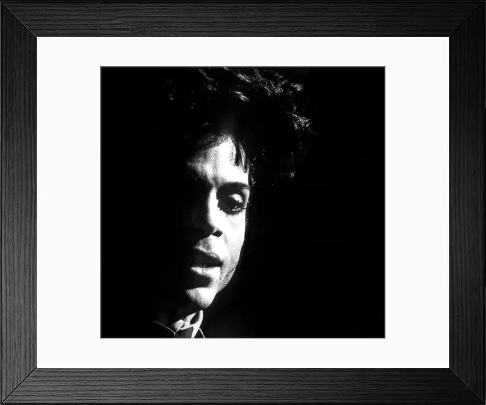 Framed Print : Singer PRINCE ROGERS NELSON Framed Print : Singer PRINCE ROGERS NELSON