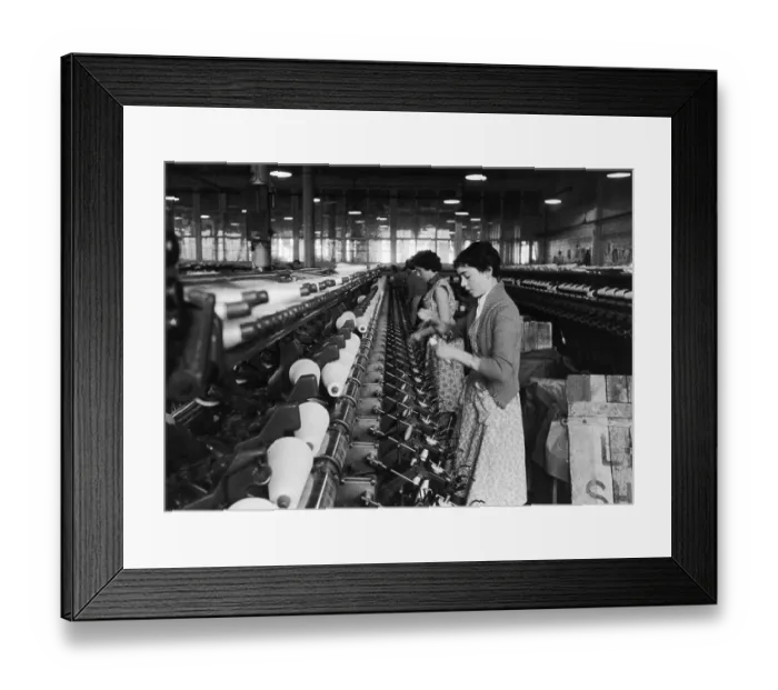 Framed Print : Lancashire Mill Girls Framed Print : Lancashire Mill Girls