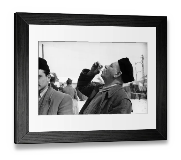Framed Print : Wine Market Framed Print : Wine Market