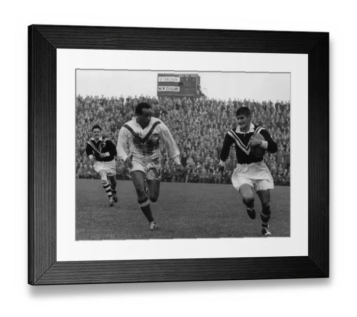 Framed Print : New Zealand Chase Framed Print : New Zealand Chase