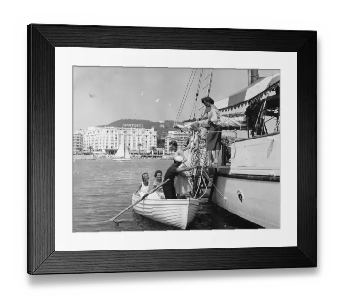Framed Print : Rowing Ashore Framed Print : Rowing Ashore