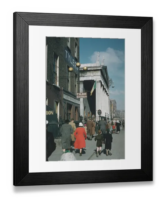 Framed Print : Dublin Street Framed Print : Dublin Street