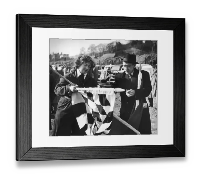 Framed Print : Tanya Crouch Framed Print : Tanya Crouch