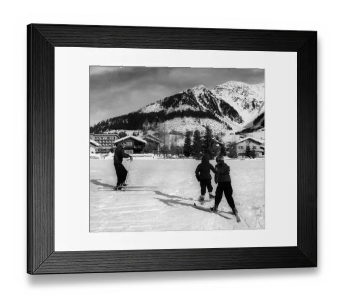 Framed Print : Klosters. 12th february 1955: Skiers at Klosters Framed Print : Klosters. 12th february 1955: Skiers at Klosters