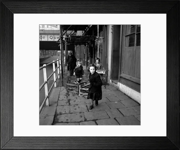 Framed Print : Cardiff Street Kids Framed Print : Cardiff Street Kids