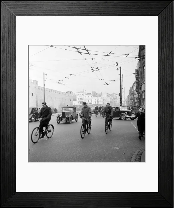Framed Print : Cardiff Road Users Framed Print : Cardiff Road Users