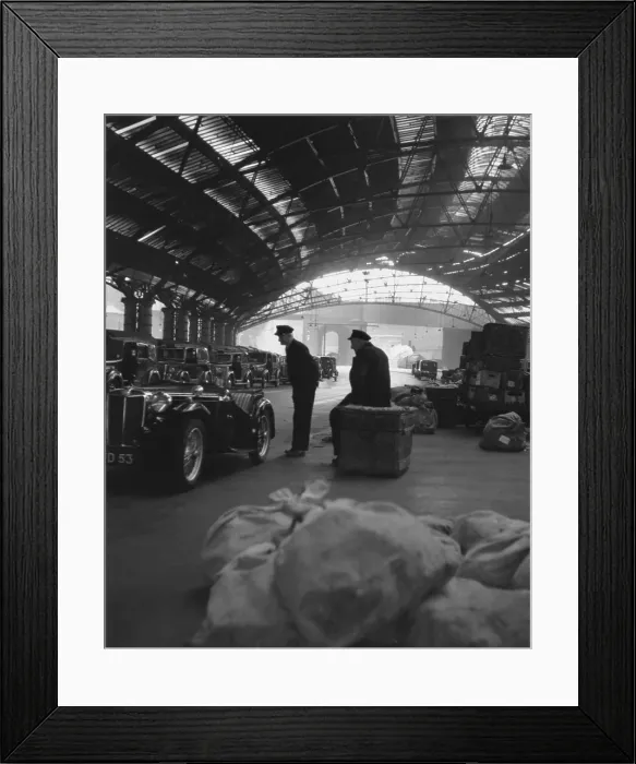 Framed Print : Liverpool Lime Street Station Framed Print : Liverpool Lime Street Station
