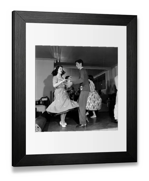 Framed Print : Dancing Lyons Framed Print : Dancing Lyons