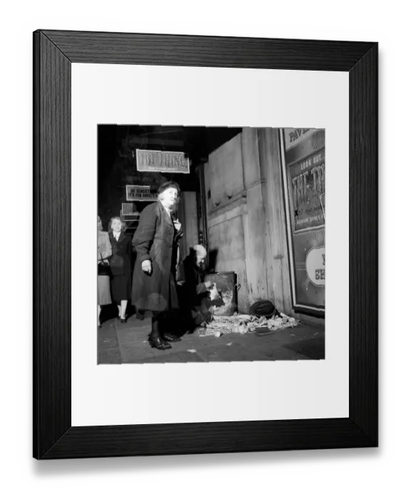 Framed Print : Street Scavenging Framed Print : Street Scavenging