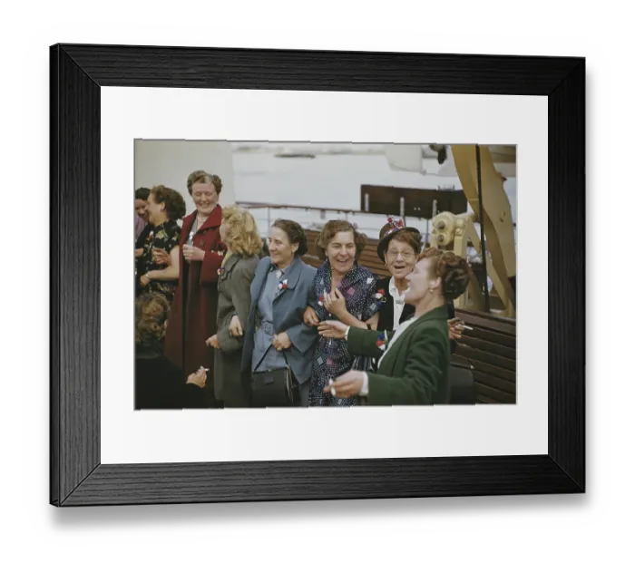 Framed Print : Southend River Trip
