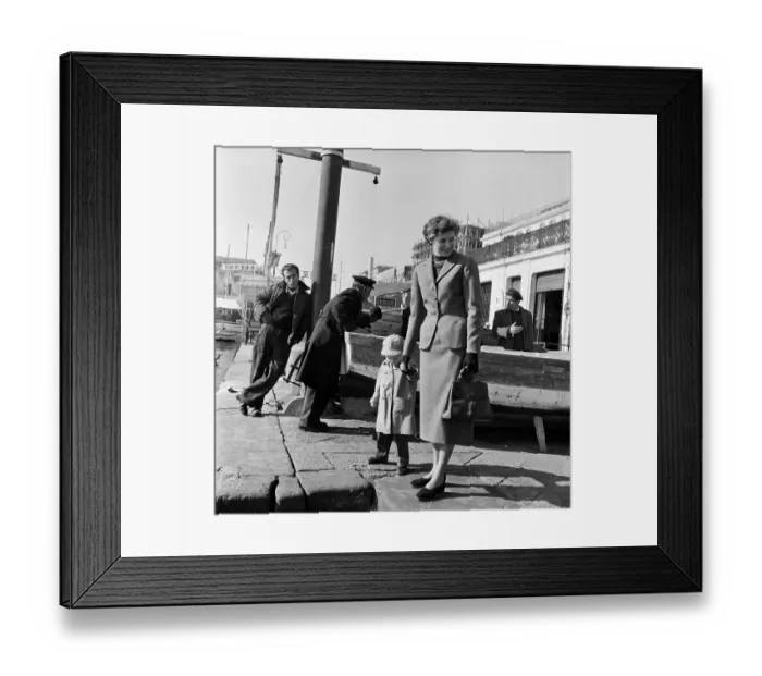 Framed Print : Bergman. 30th May 1953: Swedish actress Ingrid Bergman 