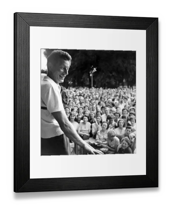Framed Print : Danny Kaye At Cardiff Framed Print : Danny Kaye At Cardiff