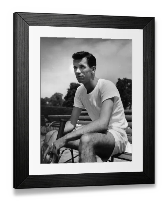Framed Print : Mervyn Rose Framed Print : Mervyn Rose