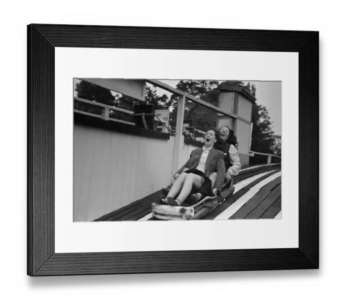 Framed Print : Southend Sleigh Ride Framed Print : Southend Sleigh Ride