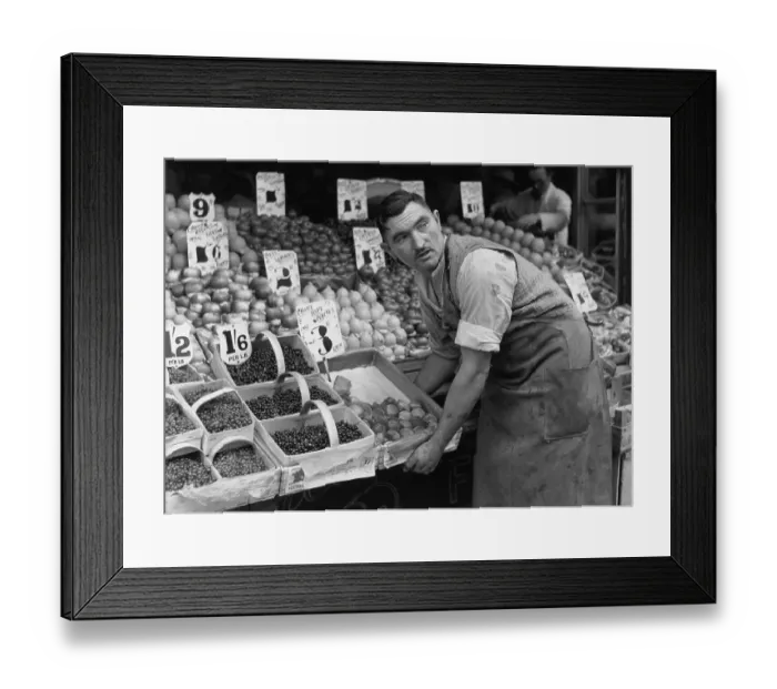 Framed Print : Come And Buy ! Framed Print : Come And Buy !