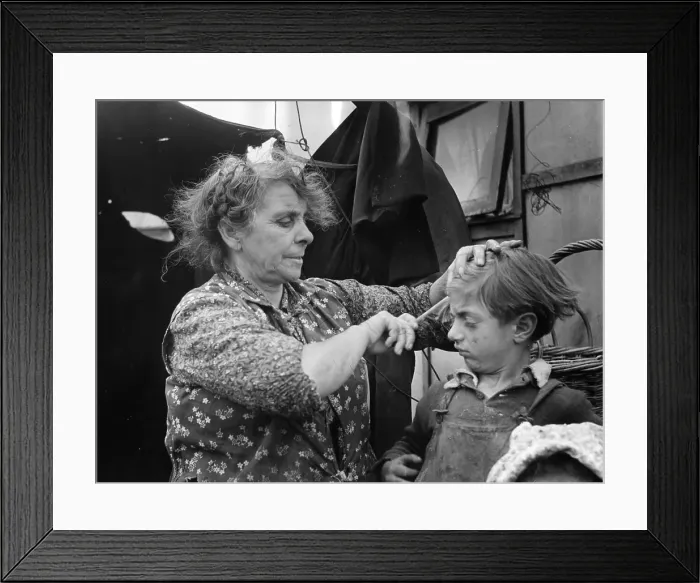 Framed Print : Gypsy Combs Hair Framed Print : Gypsy Combs Hair