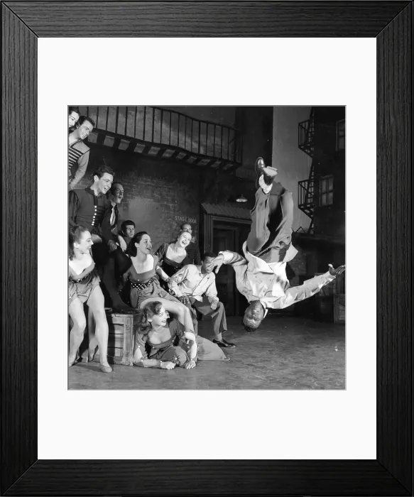 Framed Print : Kiss Me Kate Framed Print : Kiss Me Kate