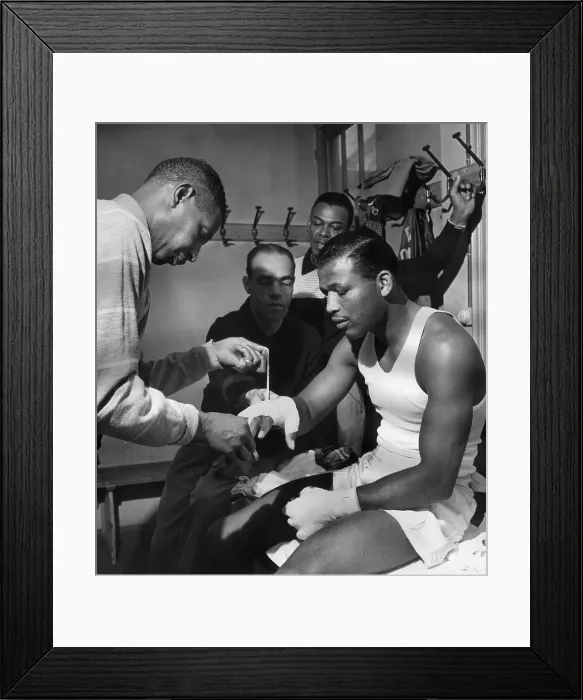Framed Print : Sugar Ray In Training Framed Print : Sugar Ray In Training