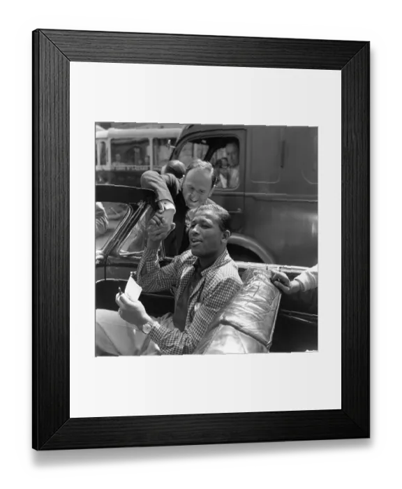 Framed Print : Sugar Ray Shakes Framed Print : Sugar Ray Shakes