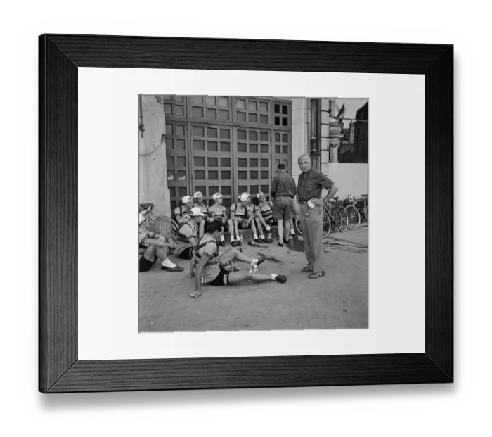 Framed Print : Tour De France, 1951 Framed Print : Tour De France, 1951