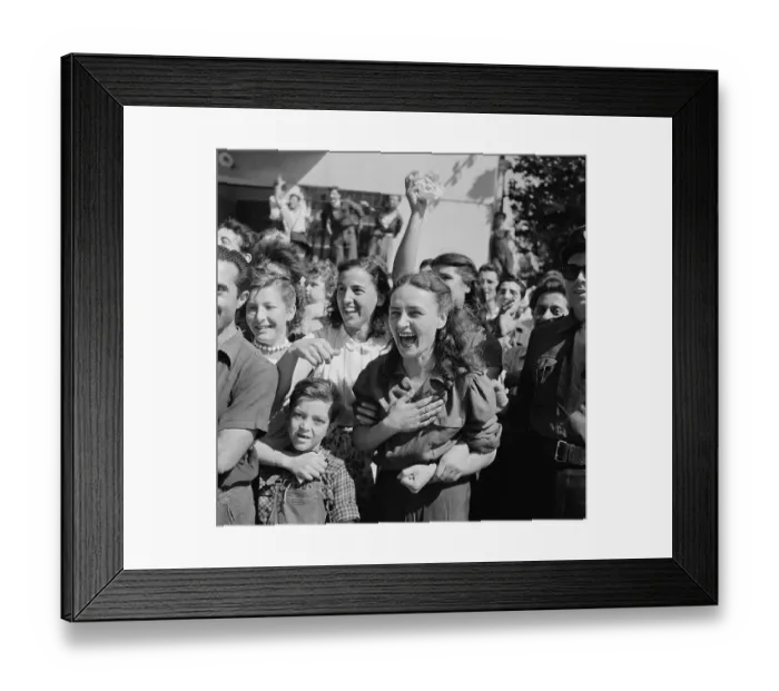 Framed Print : Cycling Enthusiasts