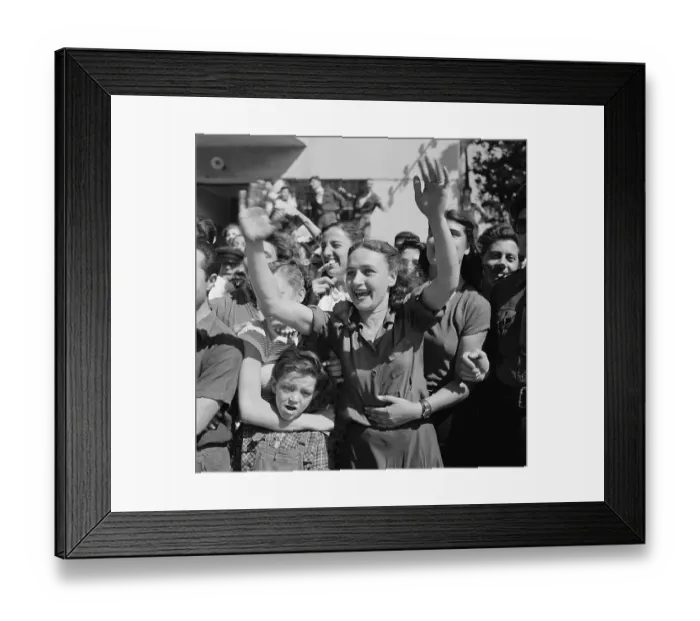 Framed Print : Cycling Enthusiasts
