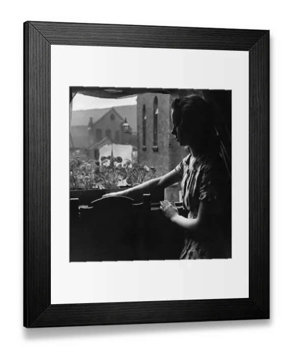 Framed Print : Green Fingers Framed Print : Green Fingers