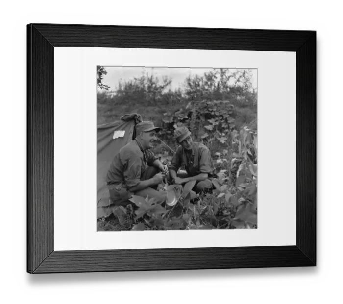 Framed Print : Bert Hardy Framed Print : Bert Hardy