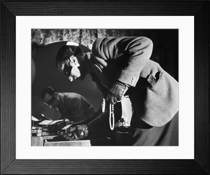 Framed Print : Screwsman At Work Framed Print : Screwsman At Work